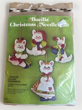#2828 BUCILLA - "THREE LITTLE KITTENS" WITH MOM -  FELT ORNAMENTS - NIP & CUTE!